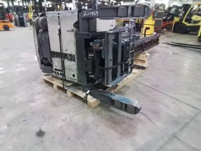 USED 2014 CROWN RMD6095S-32
