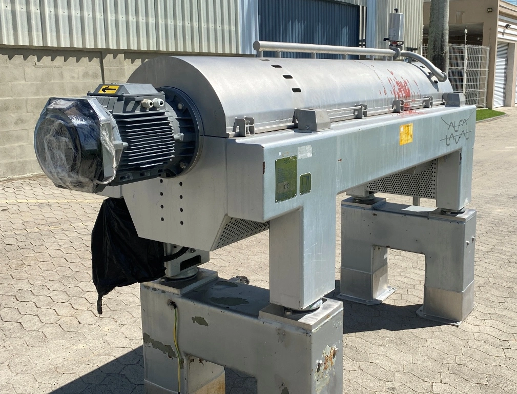 Alfa-Laval FOODEC 219 sanitary decanter centrifuge, 316SS.