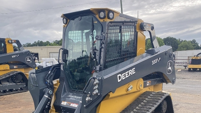 USED 2023 Deere 333 P-TIER
