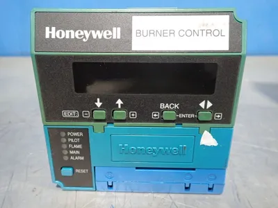USED HONEYWELL RM7838B1013