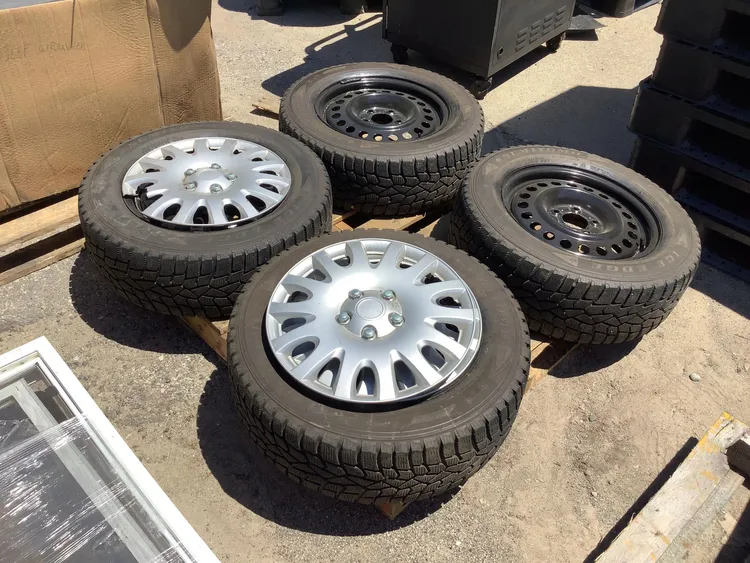 Used _UNKNOWN_ _UNKNOWN_ Wheels & Tires Michigan US | Miedema Asset Management Group #1174704