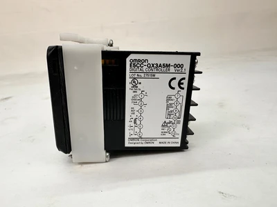 USED OMRON E5CC-QX3A5M-000