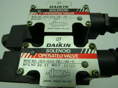 Daikin JSO-G02-2BA-20-N Solenoid Valve 100VAC W/MC-02P-05-10 Check Valve