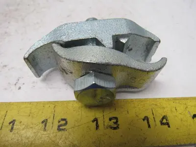 Steel City PC-50PAR 1/2" Galvanized Parallel Type Rigid Conduit Clamp Lot Of 82