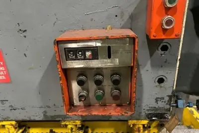USED CINCINNATI 1806-R