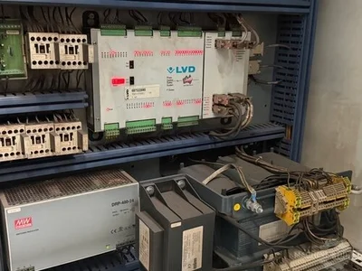 Used LVD PPEB-EFL 320/40 Press Brakes NL | Mach 4 Metal #1550264