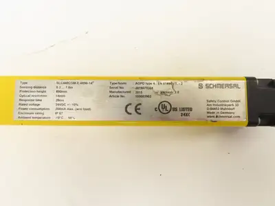 Schmersal SLC440COM-ER-0890-14 Safety Light Curtain Transmitter & Receiver Set