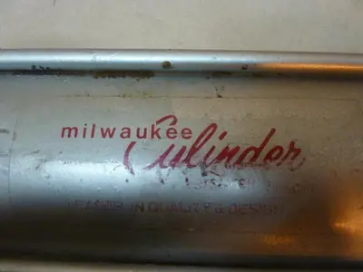 Used MILWAUKEE 141-62-21-7 Cylinders Michigan US | Ideal Machinery #1308882