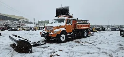 Used 2001 INTERNATIONAL 4900 DUMP TRUCK Dump trucks Utah US | CSS Equipment Sales #1347060