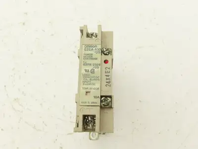 Omron G32A-A10-US Power Device Cartridge 100-240VAC 10A 24VDC