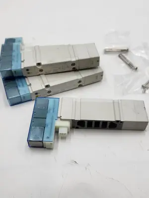 Used SMC SMC SY5400-5U1-NA SOLENOID VALVE Solenoid Valves | ND Industrial Surplus #1216679