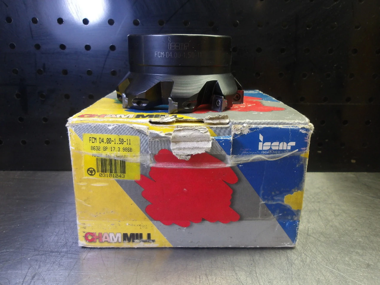 Iscar 4" Indexable Facemill 1.5" Arbor FCM D4.00-1.50-11 (LOC3557)