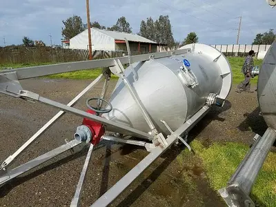 Tank, 1,100 Gallon, 316 Stainless Steel, 56" X 98", FT/CB, #S740831