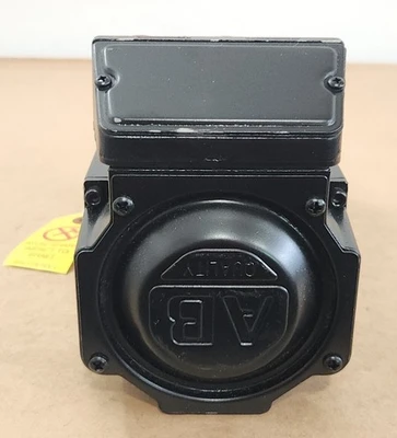 NEW Allen-Bradley MPL-A430P-MJ24AA