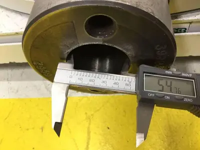 USED CINCINNATI MILACRON BA CM 55 MM