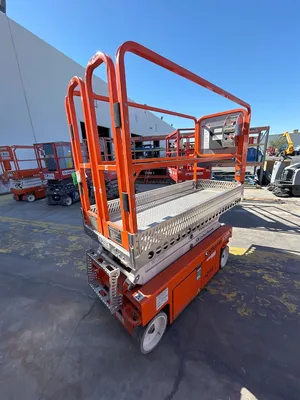 USED 2018 Snorkel S3215L