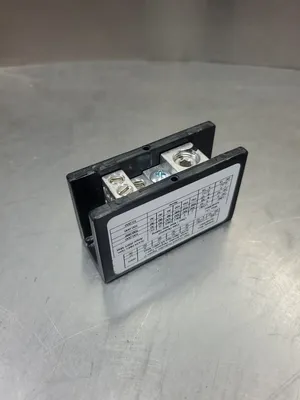 Square D 9080 LBA162104 Ser. C 600V Terminal Block Power Distribution. 4A-9