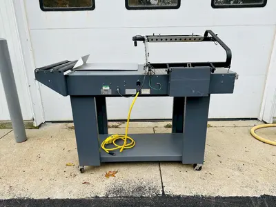 USED 1993 HEAT SEAL HS-2024D - SERIES B