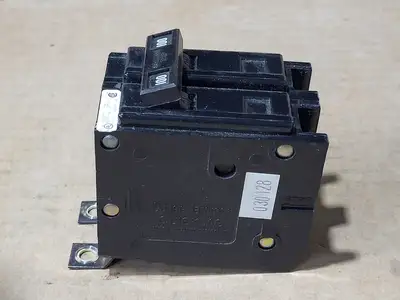 Used CUTLER-HAMMER BA2100 Switchgears British Columbia CA | Lenmark #1438459