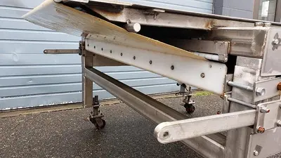 6' L x 4' W Flat Belt Conveyor