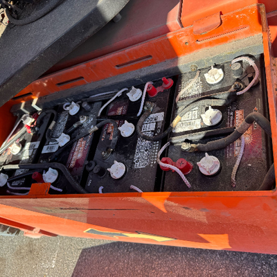 USED 2015 JLG E300AJP