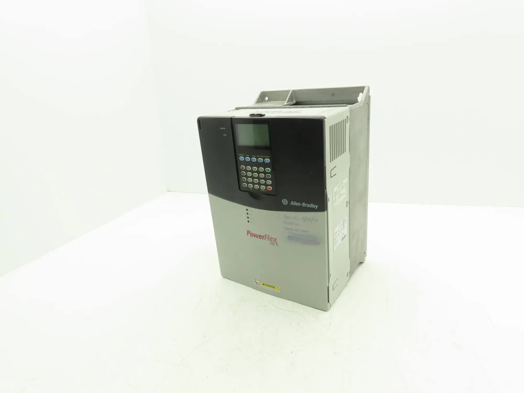 Allen Bradley 20BD027A3AYNAND0 PowerFlex 700 VFD AC Drive 480V 20HP Ser B