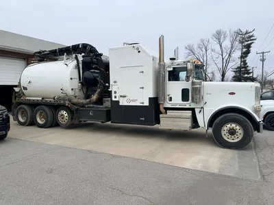 2019 TORNADO F4 ECOLITE Hydro Excavator | American Contractors Equipment Supply (2)