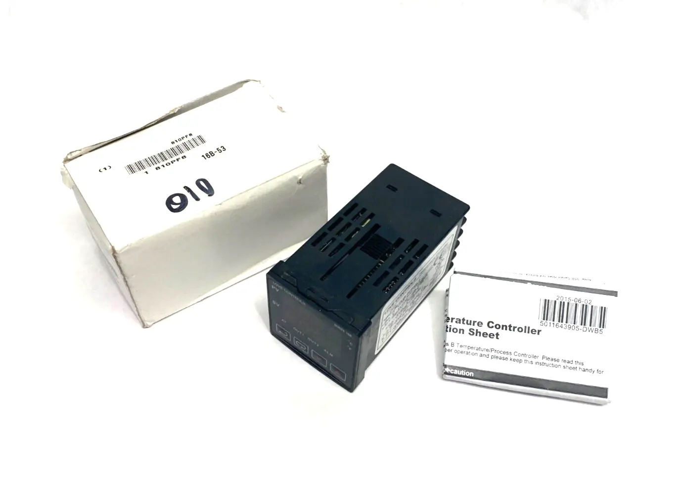 USED DWYER, LOVE CONTROLS TEMPERATURE CONTROLLER 1/16 DIN SIZE