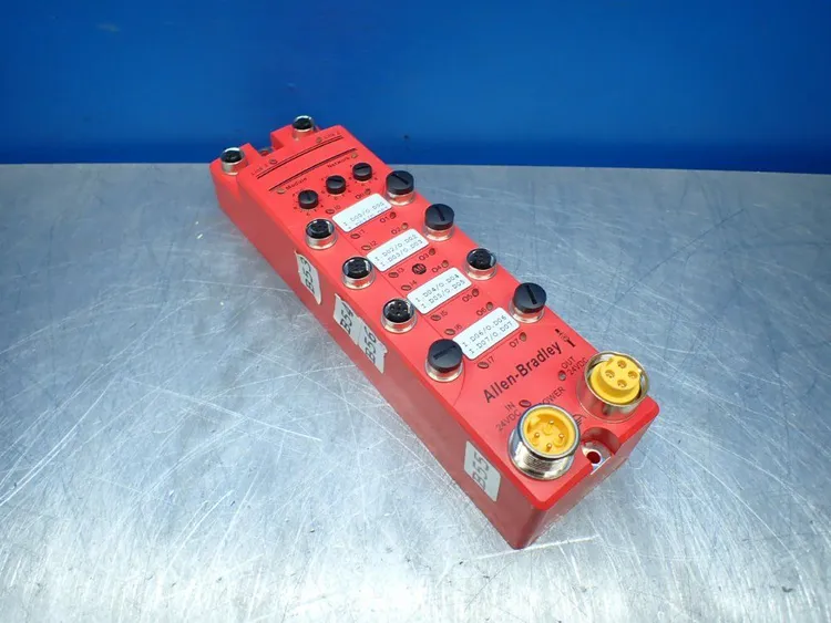 Used ALLENBRADLEY 1732ESIB8X0BV4 Input / Output Modules | HGR 24 #733356