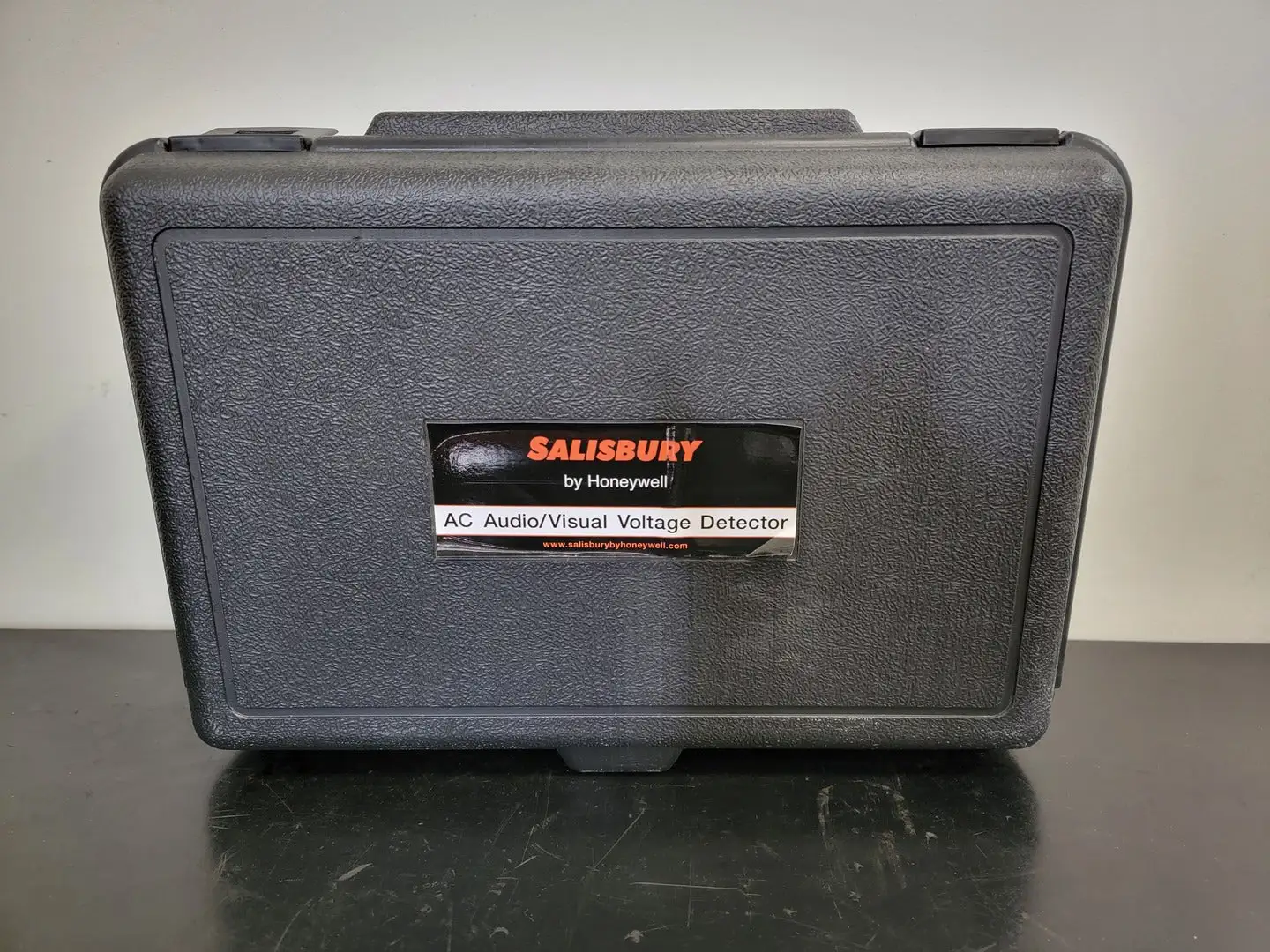 Used SALISBURY 4244 Test Equipment - Other British Columbia CA | Lenmark #277756