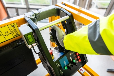 New | in-Stock 2026 HAULOTTE COMPACT 2647 E Scissor Lifters Pennsylvania US | Iron Exchange Equipment Solutions #1353875