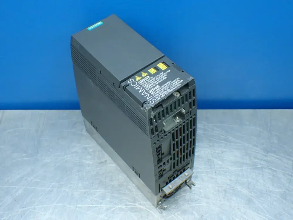 Used SIEMENS 6SL32101KE158UF1 Variable Speed Drives Ohio US | HGR 24 #1150819