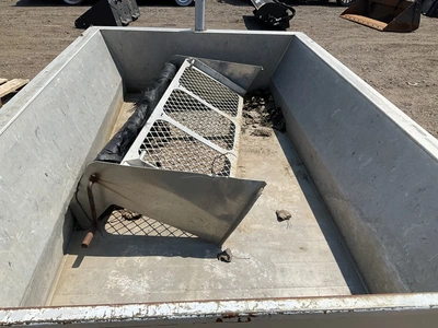 Aluminum 8’L dump box insert for a long box pickup truck, electric over hydraulic pump, no wiring or...