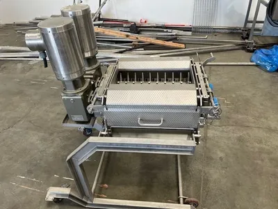 USED HEGLAR CREEK ELECTRIC JERKY SPREADER LINE