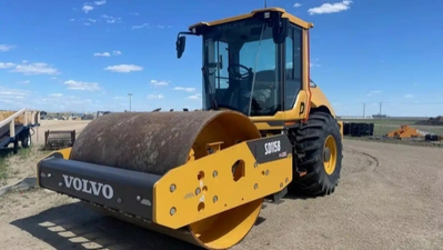 USED 2025 Volvo SD115B