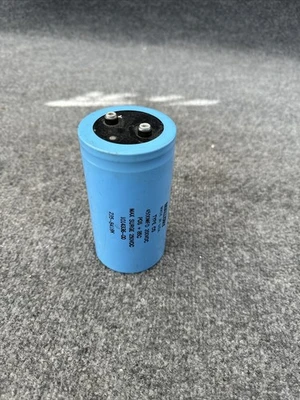 Used Mallory Type CG Capacitors California US | Davliegogo LLC #1706372