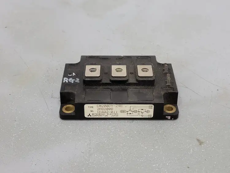 Used MITSUBISHI CM200DY-24E 2RG200B Misc Electrical & Power Parts British Columbia CA | Lenmark #254587