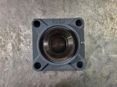 NEW NATIONAL BEARING UCF208-24
