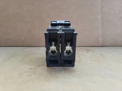 Used CUTLER-HAMMER BA240 Switchgears British Columbia CA | Lenmark #1438566