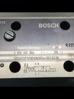 USED BOSCH 0 810 001 904