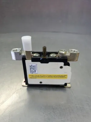 Allen Bradley 815-COV4 Ser. K Manual Reset Overload Relay. 4B-43