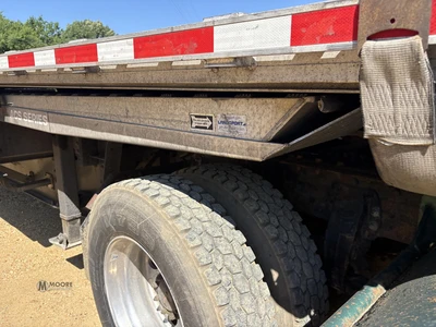 Used 2018 TRAIL KING _UNKNOWN_ Lowboy Trailers Tennessee US | Moore Equipment #1517305