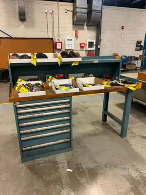 Used _UNKNOWN_ _UNKNOWN_ Work Benches Virginia US | Myron Bowling Auctioneers Inc #1553440
