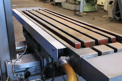 2012 SHARP UH-3 MILLERS, UNIVERSAL | Prime Machinery (9)