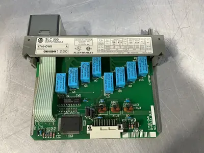 Used ALLENBRADLEY 1746OW8 PLC Input & Output Ohio US | HGR 24 #1507699