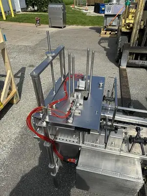 USED CINTROL GMC CUP, TUB AND TRAY FILLING AND LIDDING LINE FDS1500