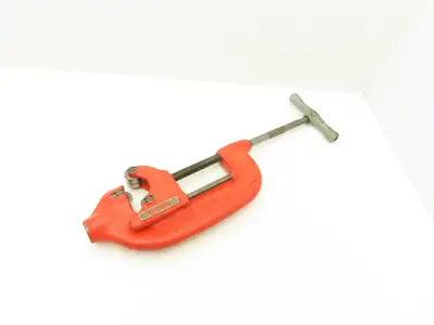 Ridgid 4-S Heavy Duty Pipe Cutter 2"-4" Capacity Accepts Extension for 2 Man Use