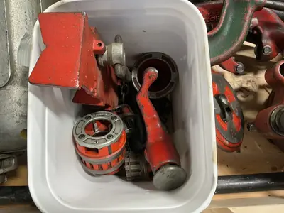 Used RIDGID 400 Pipe Threaders Ohio US | HGR 24 #1285655