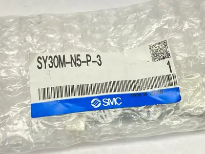 SY30M-N5-P-3 | SMC  Pneumatic Interface Regulator w/ PSI Gauge - New