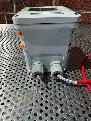 USED ABB TB82EC1010010 CONDUCTIVITY TRANSMITTER 4-20 MA W/ SENSOR
